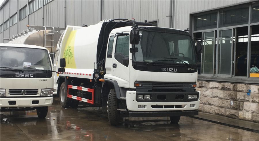 12方壓縮垃圾車(chē) 12方壓縮垃圾車(chē)